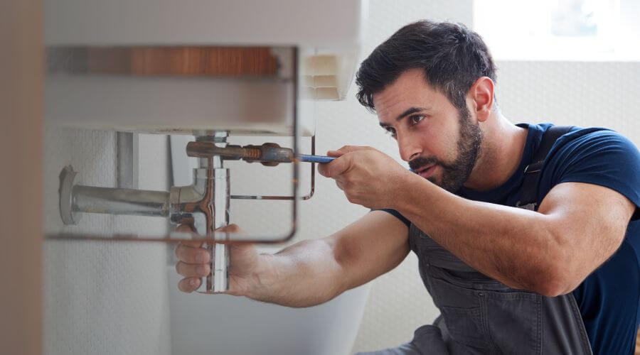 Local annual plumbing maintenance in El Paso, TX